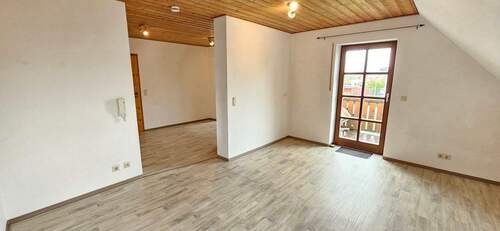 Wohnen / Schlafen - Etagenwohnung in Kümmersbruck zur Miete