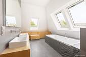 En Suite Bad - 