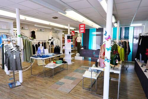 Ladengeschaeft1.jpg - 1 Zimmer Gewerbeobjekt (Büro, Produktion, Verkauf) zur Miete in Breisach am Rhein