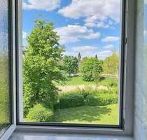 Lichtdurchflutete 3-Zimmer-Wohnung mit Süd-Balkon und modernem Tageslichtbad - Böblingen