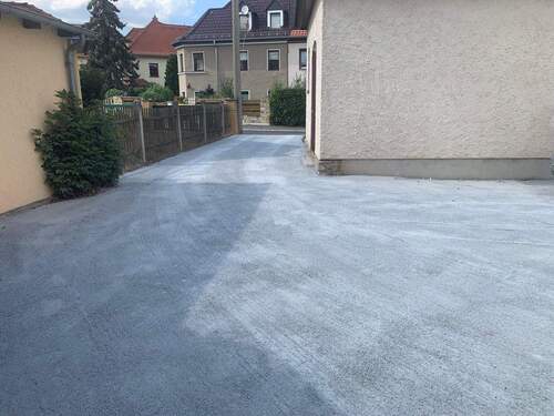 Hofeinfahrt, Renovierung 2022 (1).jpg - Etagenwohnung mit 35,00 m&sup2; in Dresden zum Kaufen