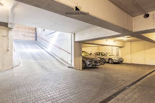 Einfahrt Tiefgarage - 