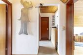 Flur - Platz für die Garderobe - 2 Zimmer Etagenwohnung in Backnang