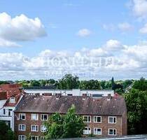 Leben mit Weitblick - 3 Zimmer mit Süd-Balkon & Skyline-Blick - Hamburg Eimsbüttel