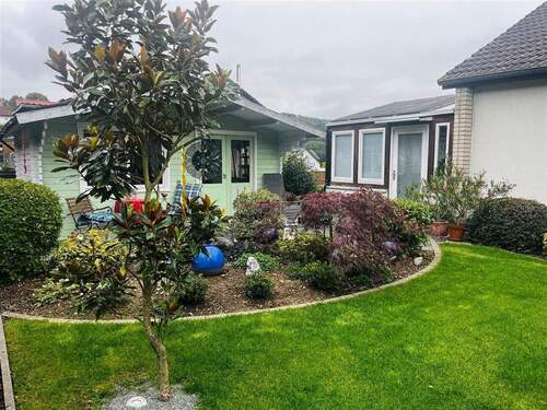 Garten hinter dem Haus 2 - 6 Zimmer Einfamilienhaus in Weismain