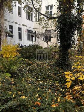 6b3d689a-2771-460b-becf-8a3a7c44b41c - 