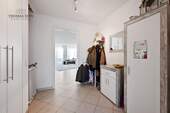 EG: Diele - 6 Zimmer Doppelhaushälfte in Leingarten / Schluchtern