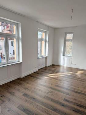 Wohnzimmer - 4 Zimmer Etagenwohnung in Königsfeld im Schwarzwald