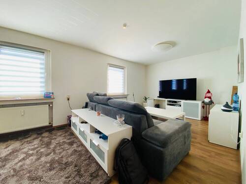 Beispiel aus Mietwohnung Haus_Straße - 