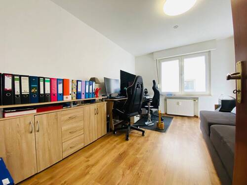 Beispiel aus Mietwohnung Haus_Straße - 