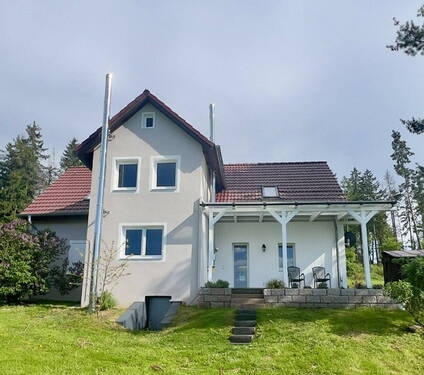 Bild 1 - Alleinlage ! Schönes Einfamilienhaus mit Weitblick