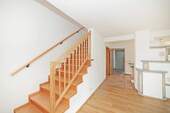 EG Treppe ins OG - 