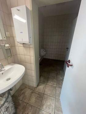 Toiletten EG - 
