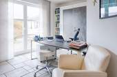 Arbeitszimmer im EG - 