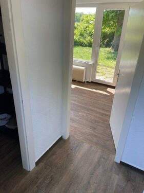 Flur - 2 Zimmer Etagenwohnung zur Miete in Zeven