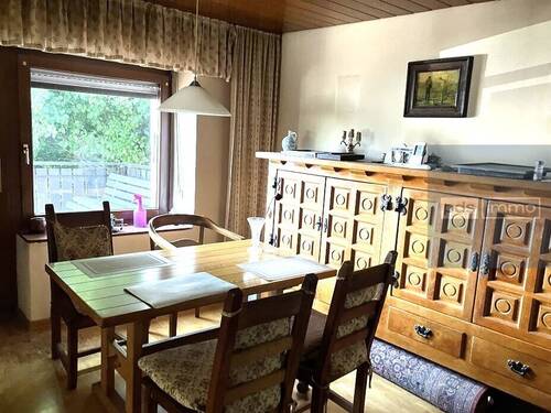 Esszimmer/ Terrasse OG - 6 Zimmer Mehrfamilienhaus, Wohnhaus zum Kaufen in Reinsfeld