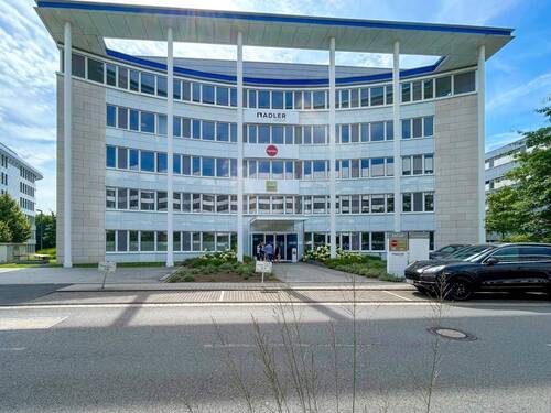 Gebäudeansicht - Büro zur Miete in Düsseldorf