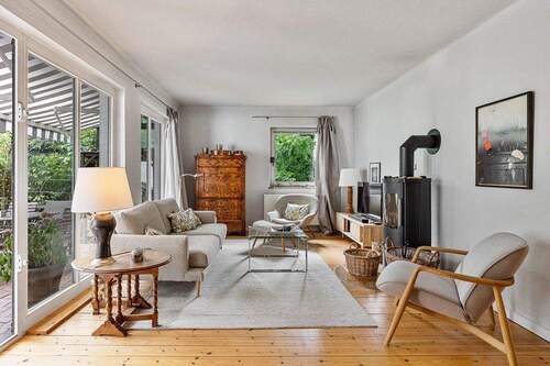 Bild 2 - 5 Zimmer Einfamilienhaus zum Kaufen in Hamburg