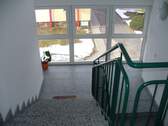 Treppenhaus - 2 Zimmer Etagenwohnung zur Miete in Hartmannsdorf