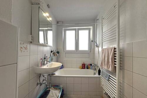 Tageslichtbadezimmer WHG. 1 - 