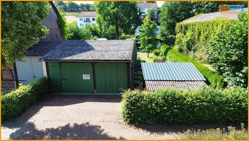 Die Halle - 6 Zimmer Einfamilienhaus in Schwalmstadt / Wiera