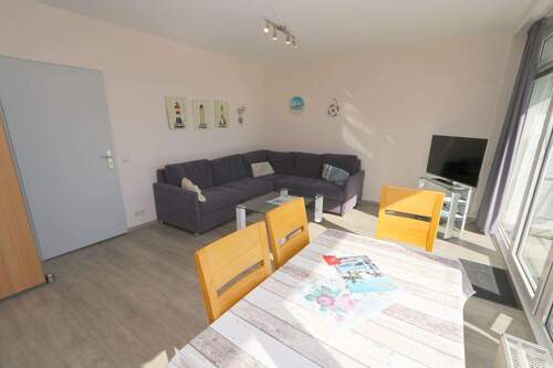 Wohnzimmer - Etagenwohnung mit 44,00 m² in Grömitz zum Kaufen