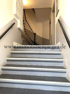 Treppenhaus Eingang - 