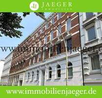 Barmbek-Süd - Fußnähe zum Mühlenkamp - Modernsierter Altbau mit Holzdielen - 1.OG zur Gartenseite - Hamburg