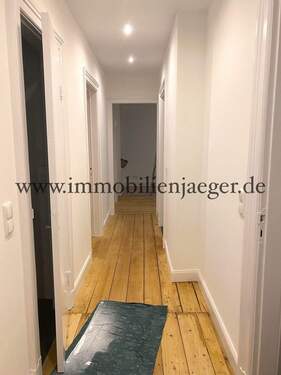 Flur - 2 Zimmer Etagenwohnung in Hamburg