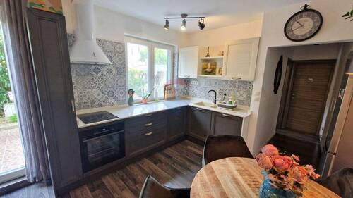 1696258853_img-7305fca9b6ff173b1384bed7d50f1532-v - 3 Zimmer Etagenwohnung in Krk