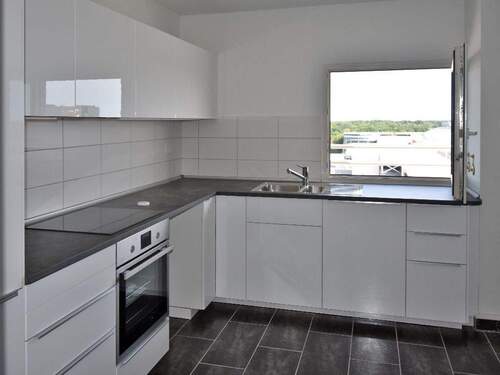 Voll ausgestattete Einbauküche - 2 Zimmer Etagenwohnung zur Miete in Hamburg