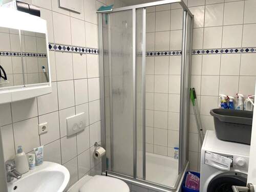 Bad - 1 Zimmer Etagenwohnung zur Miete in Dresden