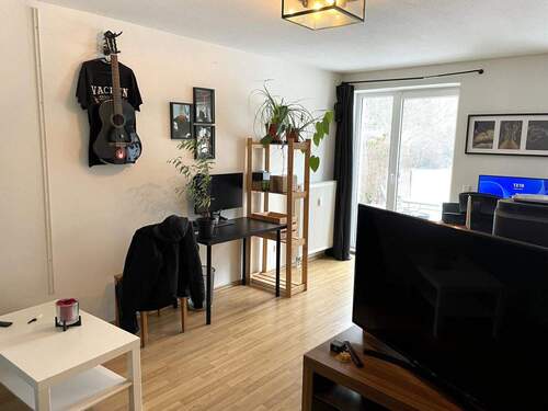 Zimmer
- Etagenwohnung mit 39,50 m&sup2; in Dresden zur Miete