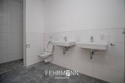 Badezimmer - Beispielbild - Etagenwohnung mit 100,10 m&sup2; in Haren / Emmeln zur Miete