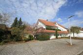 Haus Frontansicht 2 - 