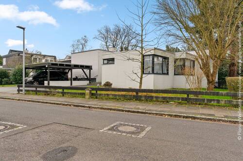 ... - Einfamilienhaus mit 229,10 m² in Bremen zum Kaufen