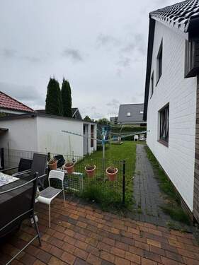 Seitlicher Garten - Mehrfamilienhaus, Wohnhaus mit 215,30 m&sup2; in Elmshorn zum Kaufen