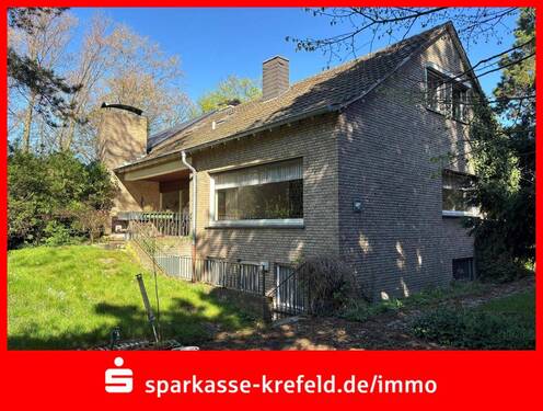 Außenansicht - Doppelhaushälfte mit Garage im Bismarckviertel