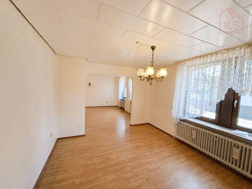 EG Wohn-Esszimmer - 6 Zimmer Mehrfamilienhaus, Wohnhaus in Völklingen / Ludweiler