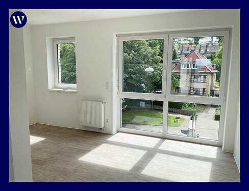 Wohnen - Direkt einziehen und WOHNFÜHLEN! 3 Zimmer mit Balkon! Moderne Ausstattung, Tageslichtbad, Aufzug