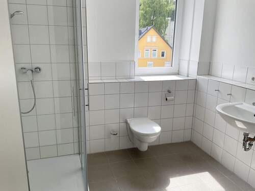 Tageslichtbad m. Dusche - 