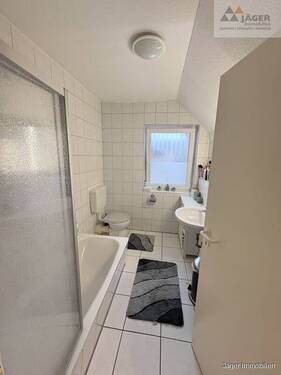 helles Badezimmer - 