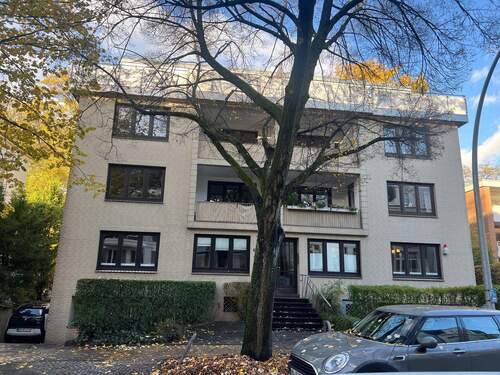 Front.3 jpg - 3 Zimmer Etagenwohnung zum Kaufen in Hamburg - Winterhude