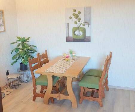 Wohnzimmer mit Essbereich - 