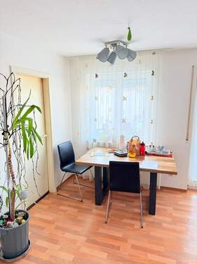 Essecke - 4 Zimmer Etagenwohnung zum Kaufen in Villingen-Schwenningen