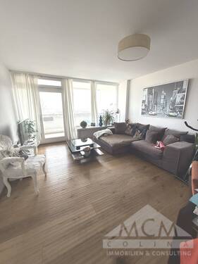 Wohnzimmer - 3 Zimmer Etagenwohnung zum Kaufen in Frankfurt