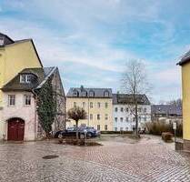 AUKTION: Mehrfamilienhaus mit denkmalgeschütztem Torhaus - Waldheim