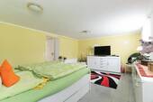 Schlafzimmer Untergeschoss - 