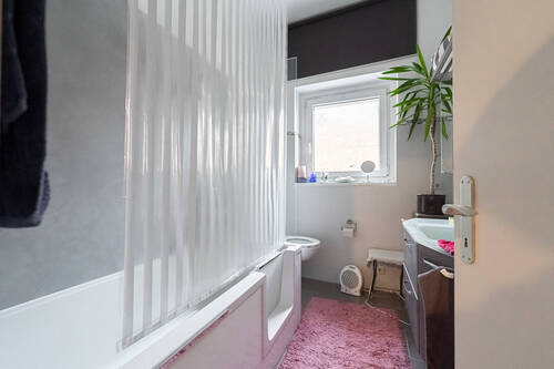 OG rechts - Badezimmer.jpg - 