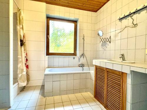 Bad Whg. EG rechts - 